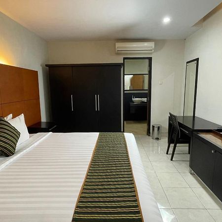 Lpp Convention Hotel Demangan Pakualaman Exterior photo