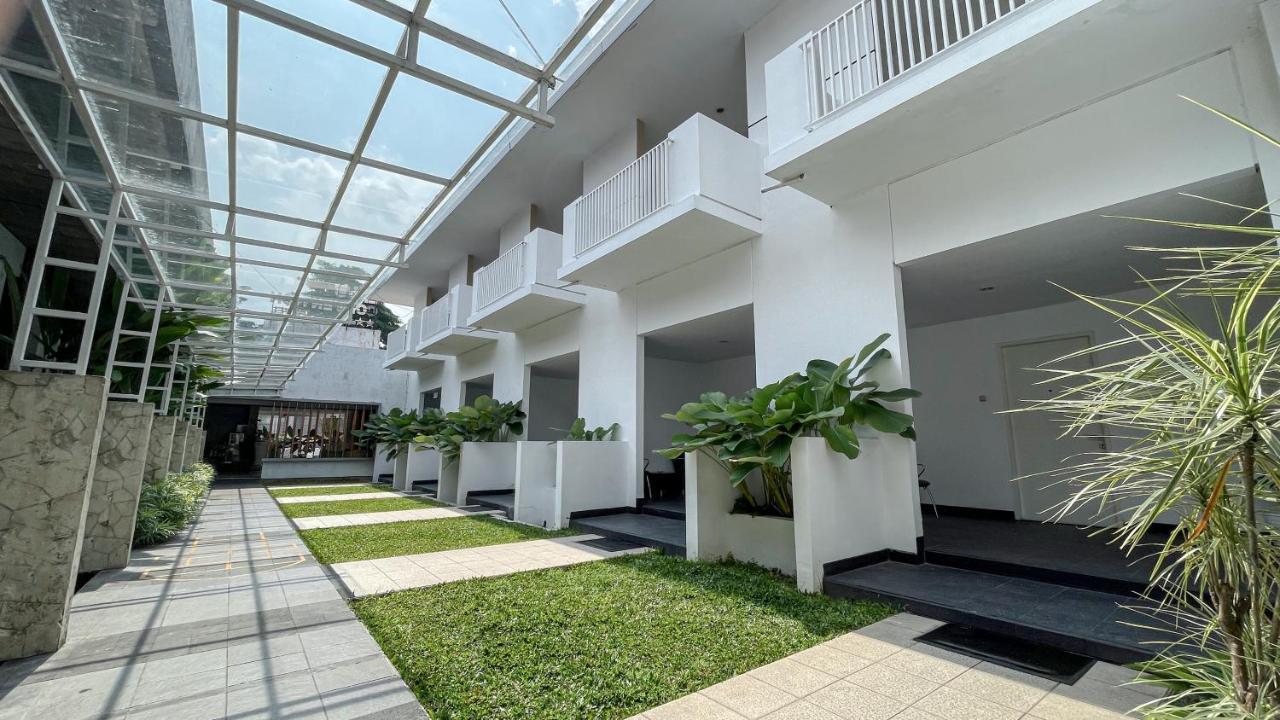 Lpp Convention Hotel Demangan Pakualaman Exterior photo