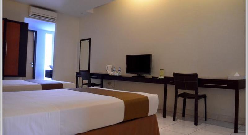 Lpp Convention Hotel Demangan Pakualaman Exterior photo