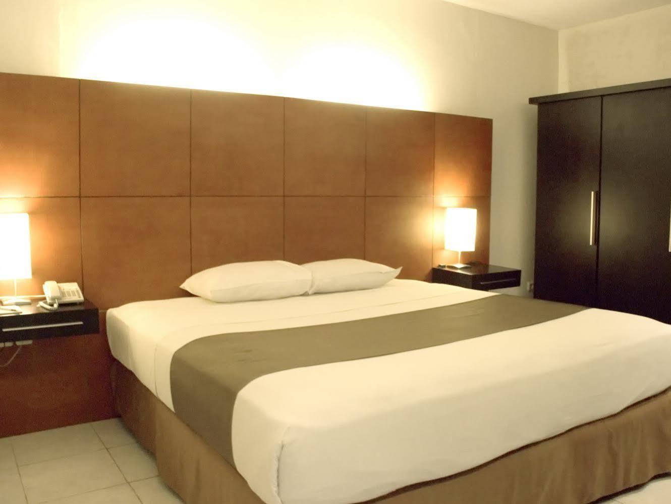 Lpp Convention Hotel Demangan Pakualaman Exterior photo